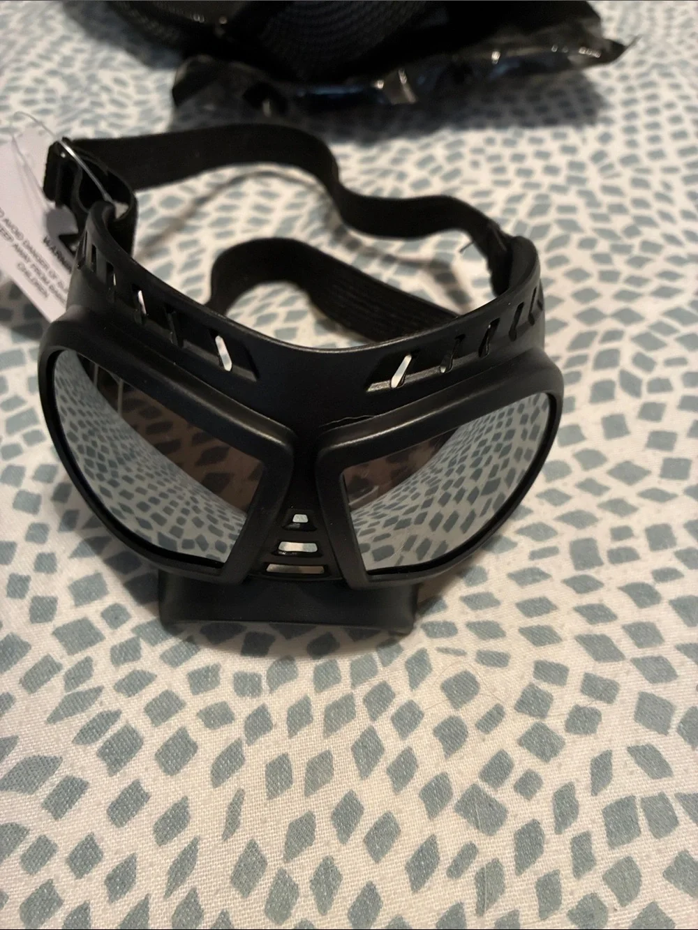 NWT Dog Goggles